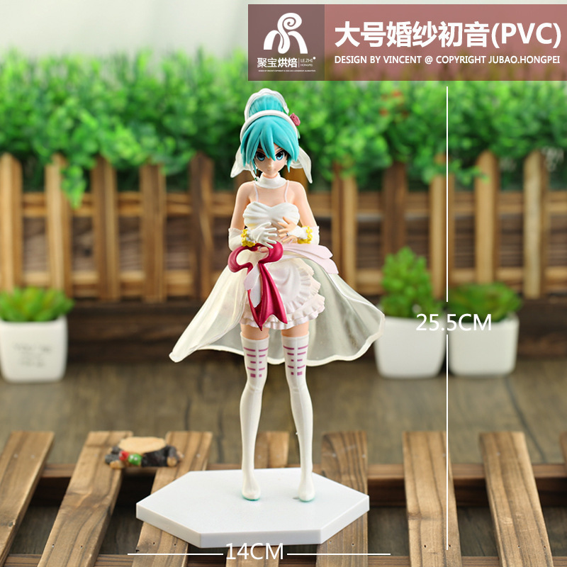 Hatsune Miku Figure Anime Doll - مراجعة Anime Cosplay Merchandise وسعره