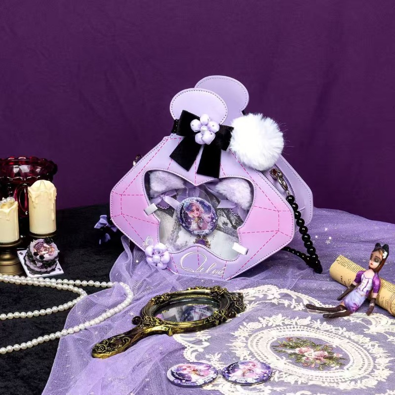 Identity Ⅴ Vera Nair Perfumer  - مراجعة Anime Convention Merchandise وسعره